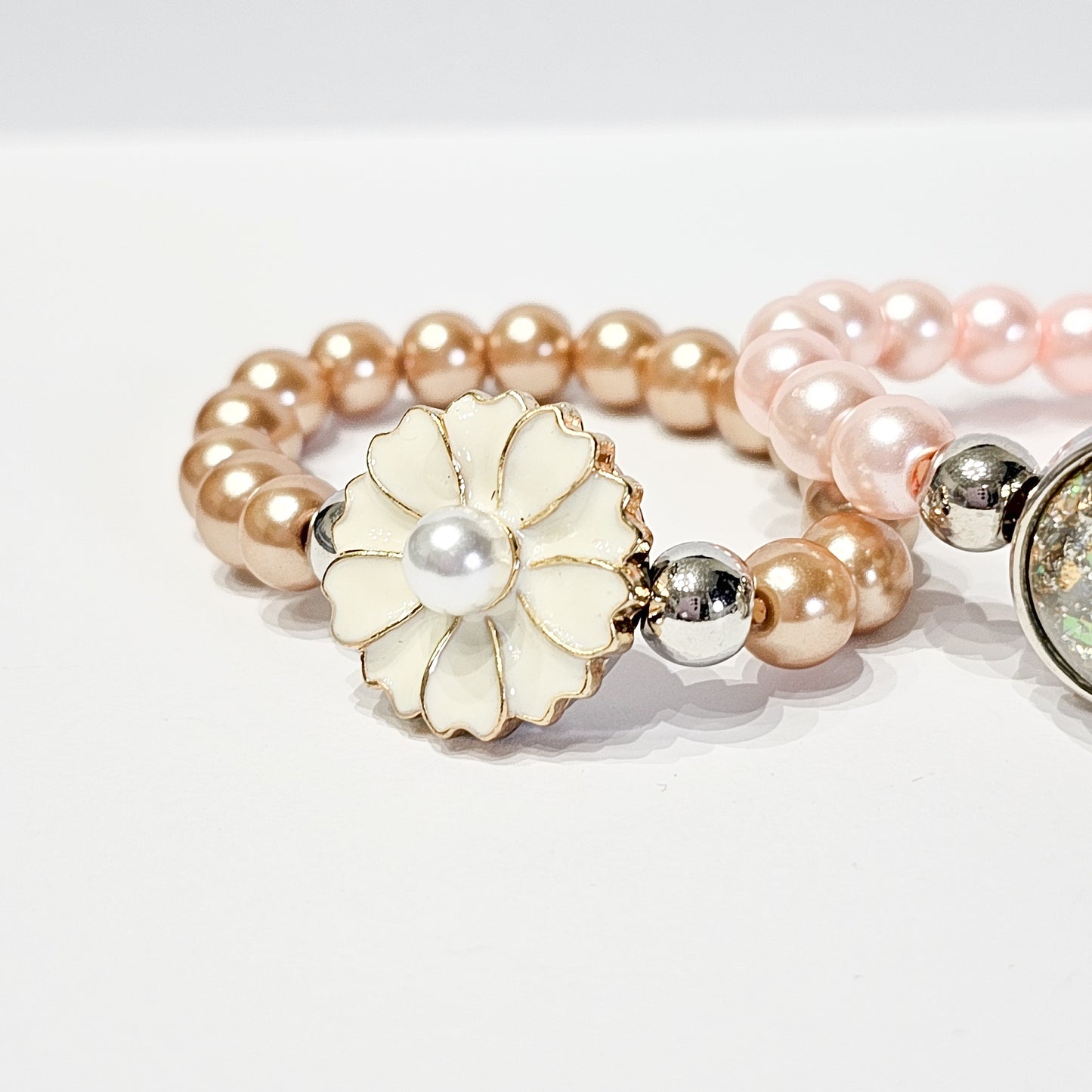 Pearl beaded Bracelet